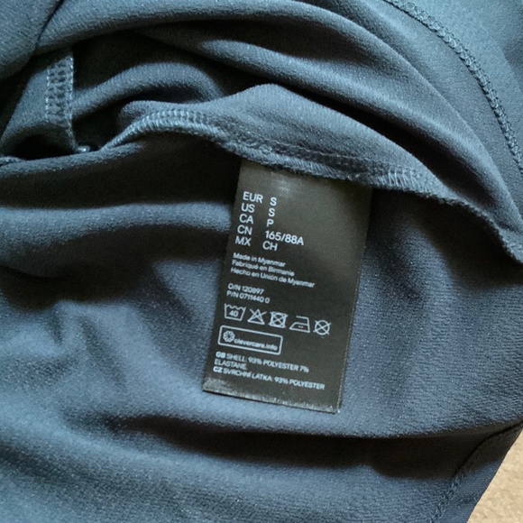 H&M Dark Teal Wrap Top - Picture 6 of 6